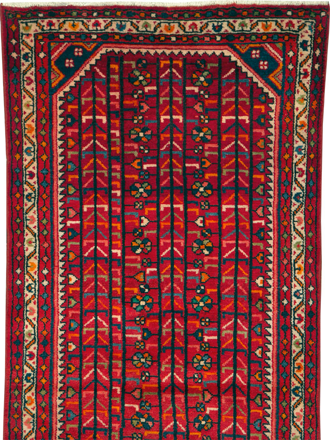 Vintage Persian Malayer Runner, No.26196 - Galerie Shabab
