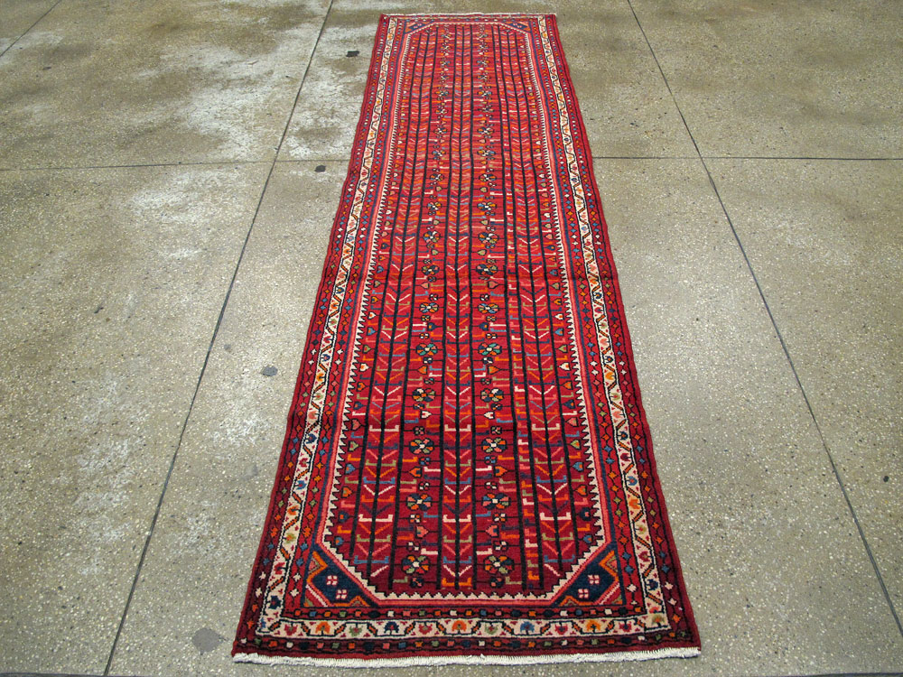 Vintage Persian Malayer Runner, No.26196 - Galerie Shabab