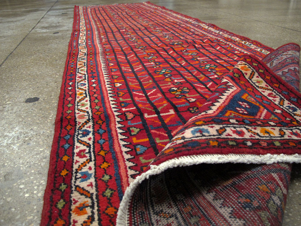 Vintage Persian Malayer Runner, No.26196 - Galerie Shabab