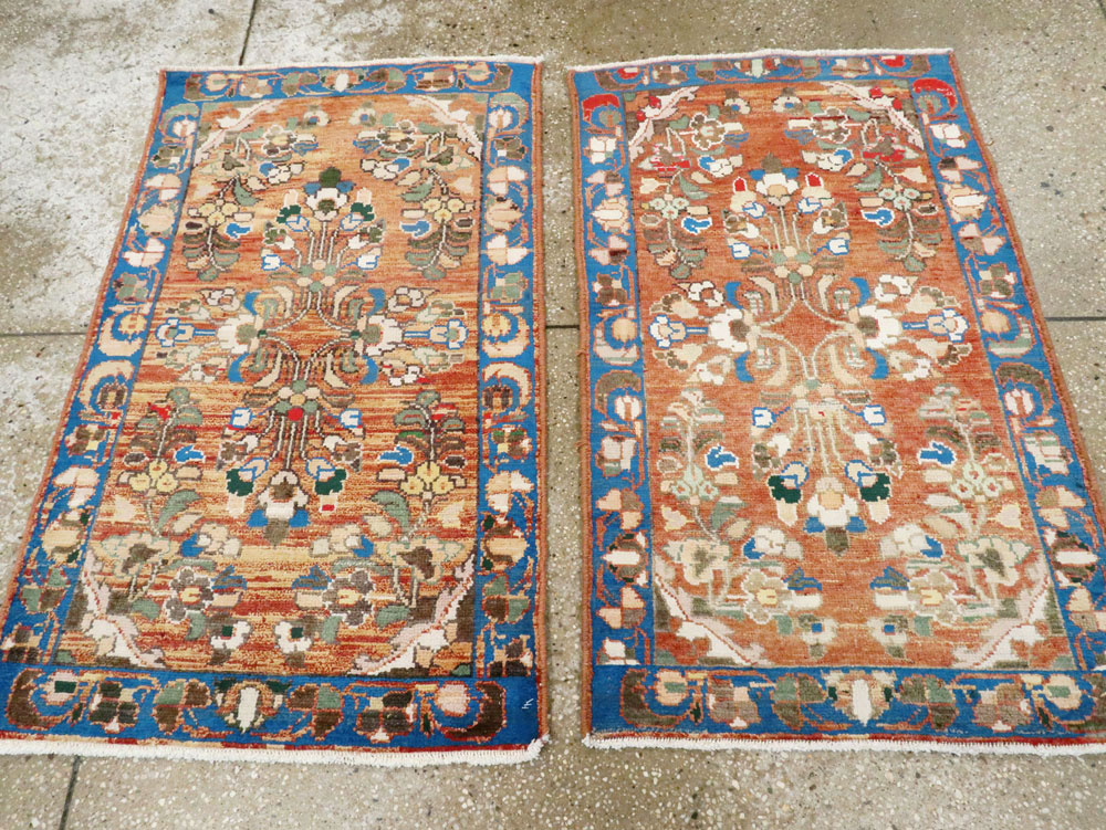 Vintage Persian Hamadan Rug (Pair: 2 of 2), No.26198 - Galerie Shabab