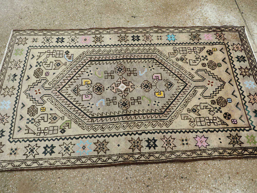 Vintage Persian Malayer Rug, No.26201 - Galerie Shabab