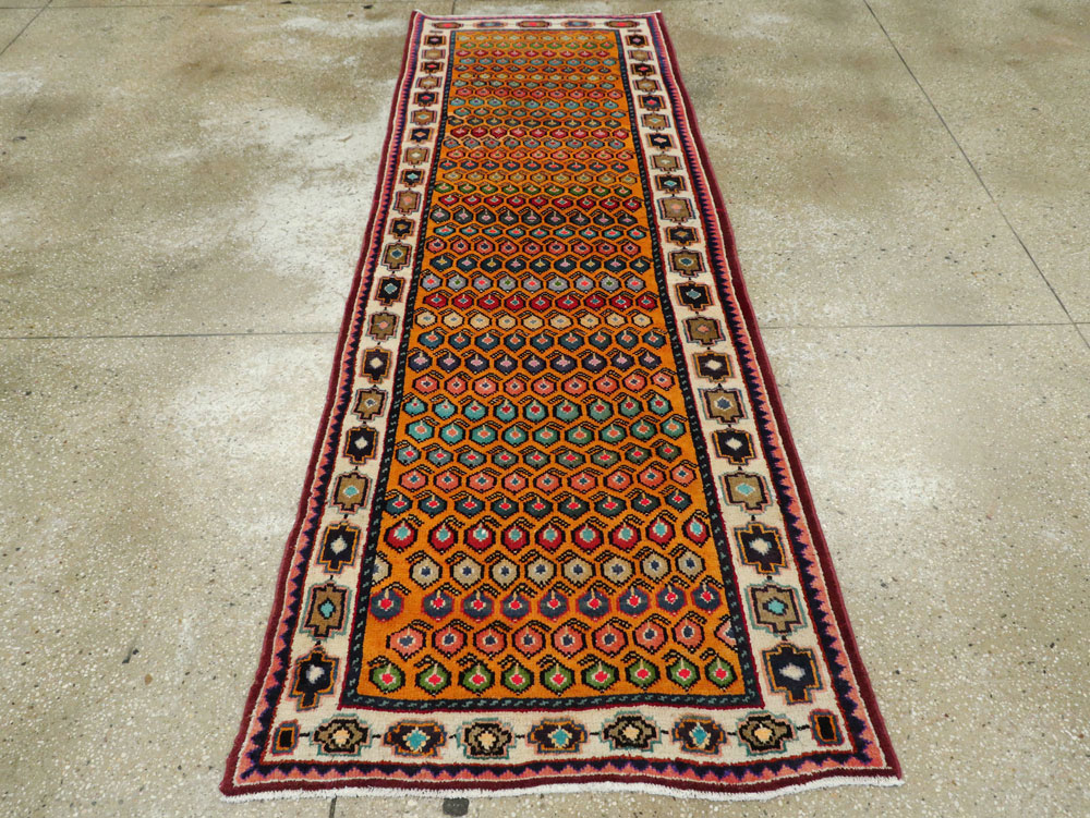 Vintage Persian Hamadan Runner, No.26205 - Galerie Shabab