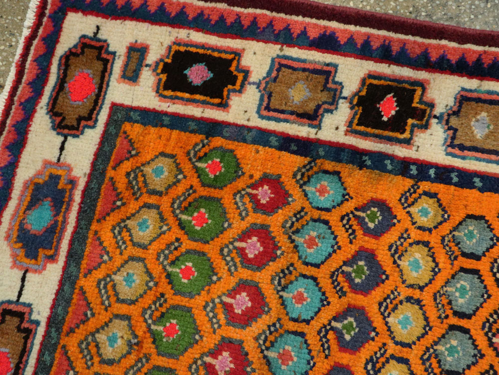 Vintage Persian Hamadan Runner, No.26205 - Galerie Shabab