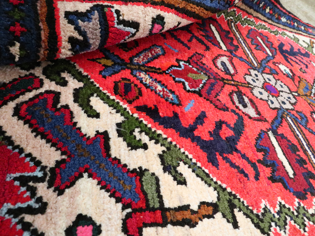 Vintage Persian Hamadan Rug, No.26207 - Galerie Shabab