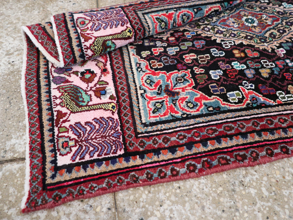 Vintage Persian Hamadan Rug, No.26224 - Galerie Shabab