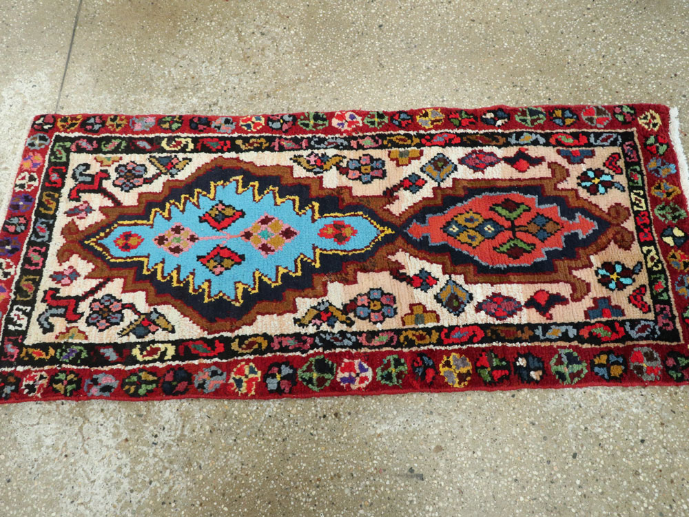 Vintage Persian Hamadan Rug, No.26229 - Galerie Shabab