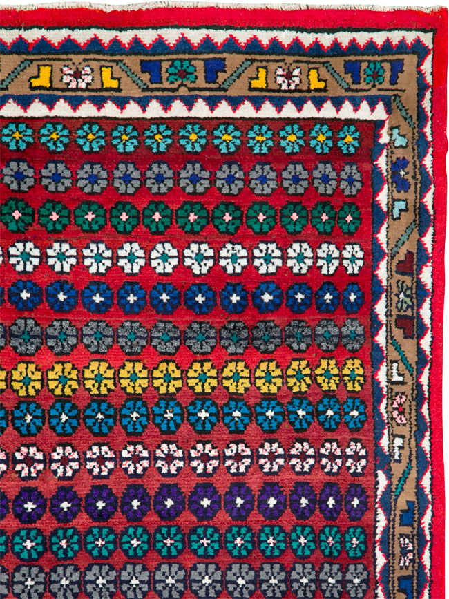 Vintage Persian Mahal Runner, No.26230 - Galerie Shabab