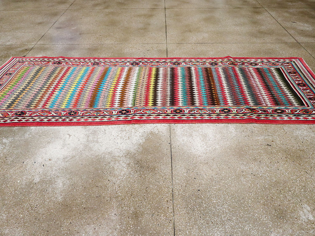 Vintage Persian Mahal Runner, No.26232 - Galerie Shabab