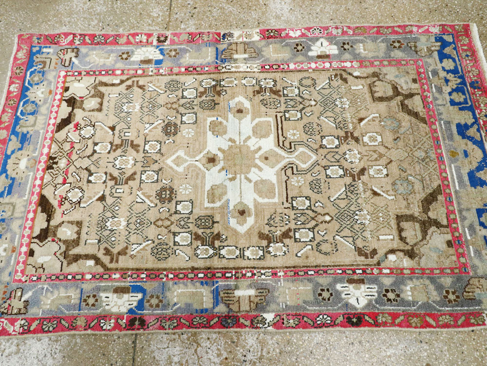 Vintage Persian Hamadan Rug, No.26233 - Galerie Shabab