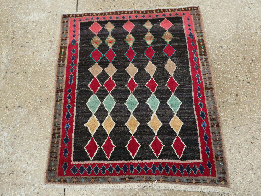 Vintage Persian Mahal Rug, No.26237 - Galerie Shabab