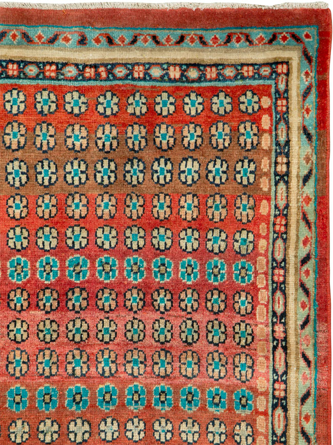 Vintage Persian Mahal Runner, No.26240 - Galerie Shabab