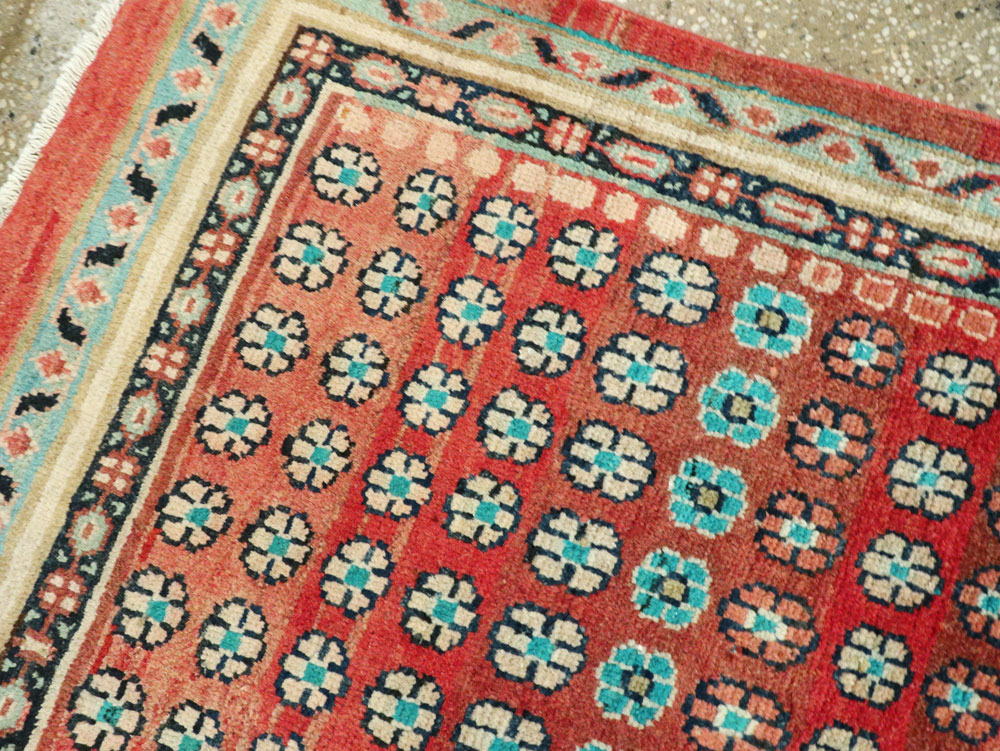 Vintage Persian Mahal Runner, No.26240 - Galerie Shabab
