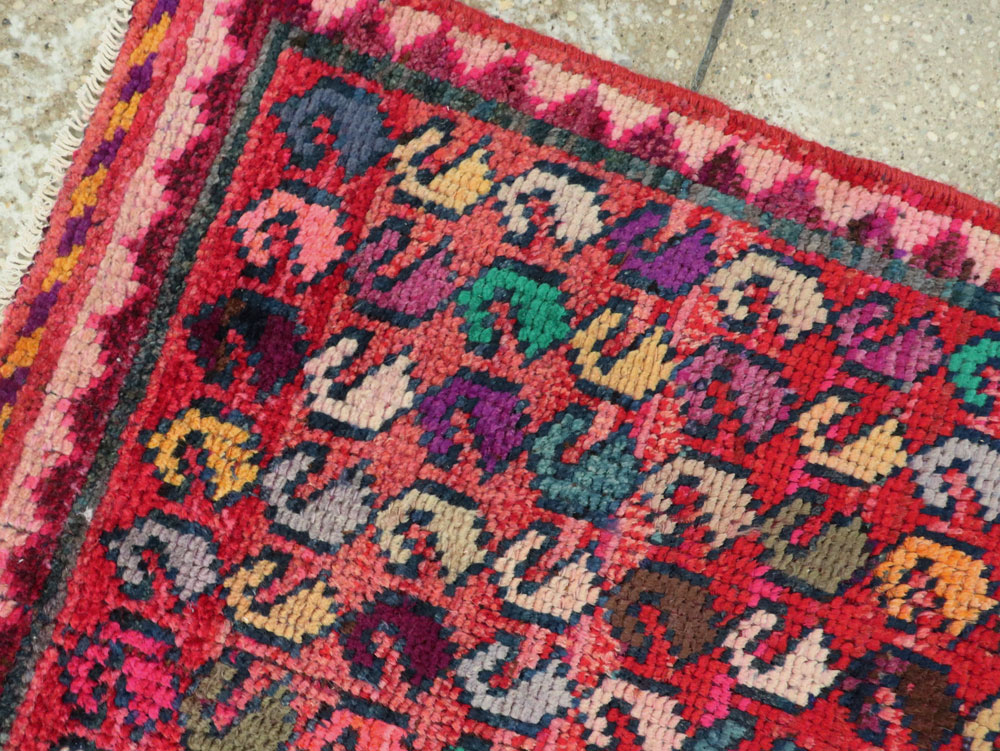 Vintage Persian Mahal Runner, No.26251 - Galerie Shabab