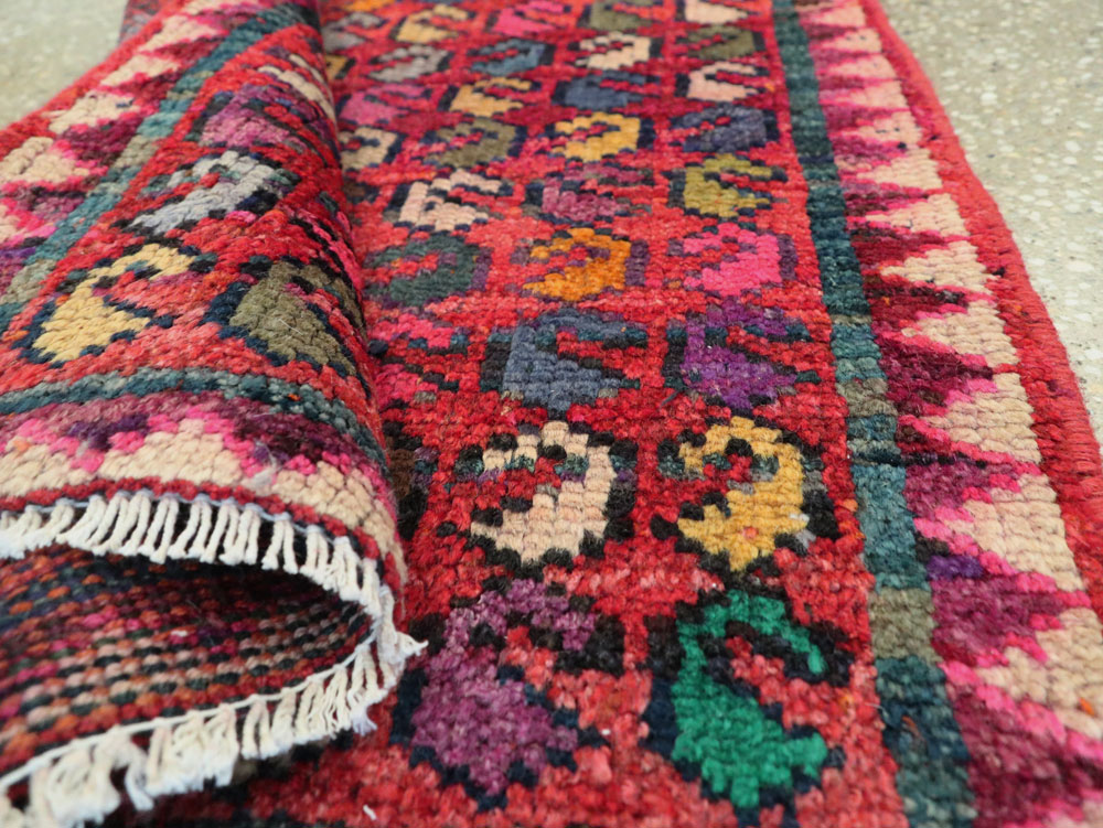 Vintage Persian Mahal Runner, No.26251 - Galerie Shabab