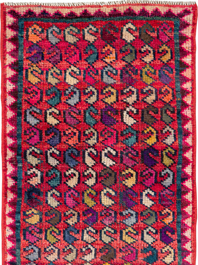 Vintage Persian Mahal Runner, No.26252 - Galerie Shabab