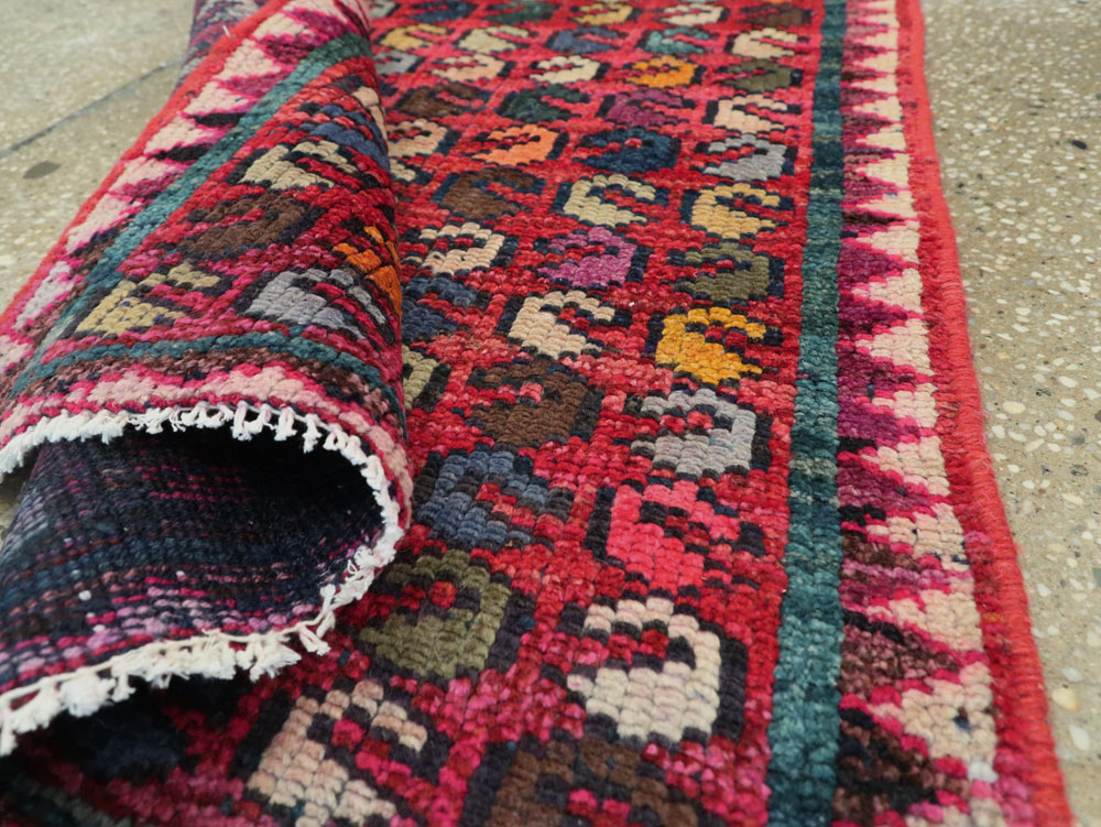 Vintage Persian Mahal Runner, No.26252 - Galerie Shabab