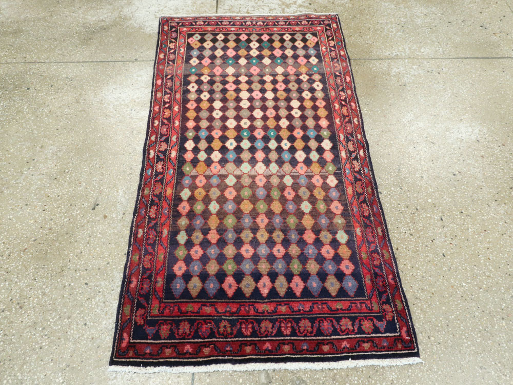 Vintage Persian Hamadan Rug, No.26261 - Galerie Shabab