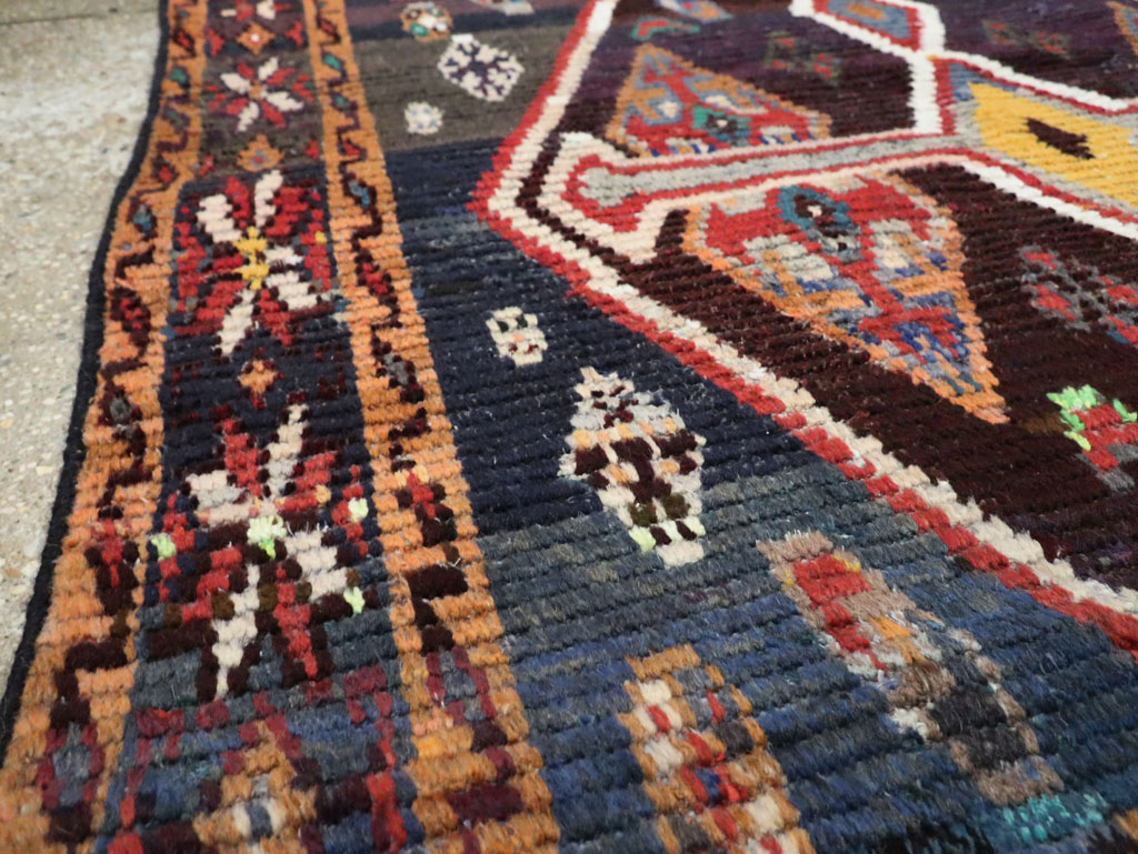 Vintage Persian Gabbeh Accent Rug, No.26269 - Galerie Shabab