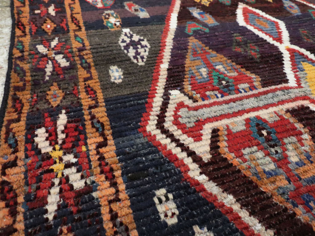 Vintage Persian Gabbeh Accent Rug, No.26269 - Galerie Shabab