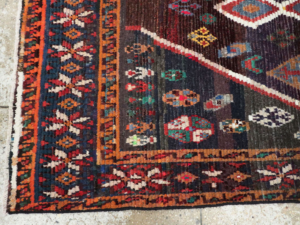 Vintage Persian Gabbeh Accent Rug, No.26269 - Galerie Shabab
