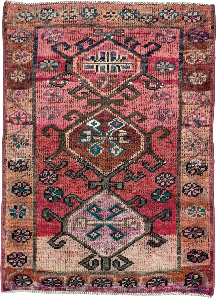 Vintage Persian Kurdish Rug, No.26282 - Galerie Shabab