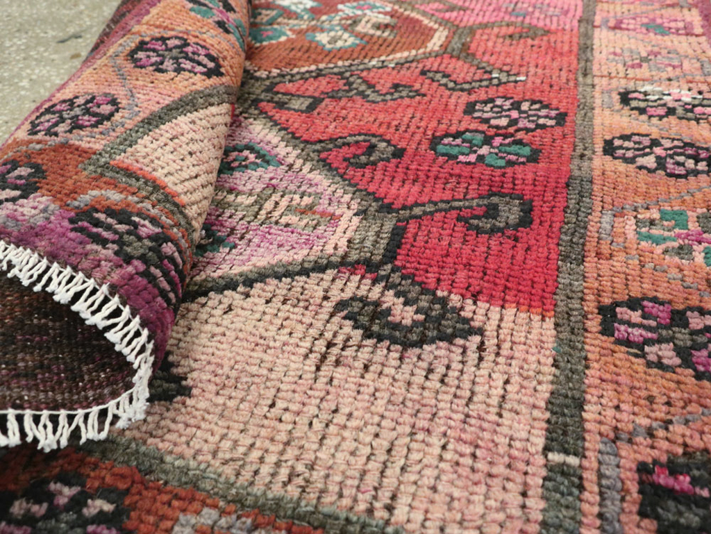 Vintage Persian Kurdish Rug, No.26282 - Galerie Shabab