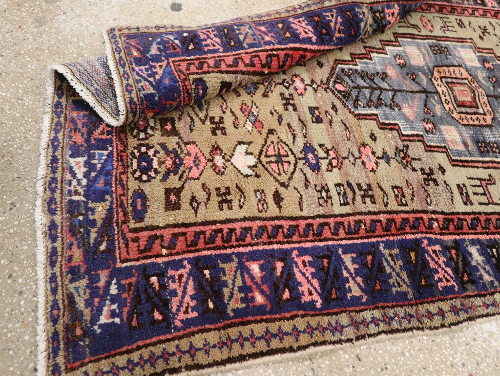 Vintage Persian Hamadan Rug, No.26284 - Galerie Shabab