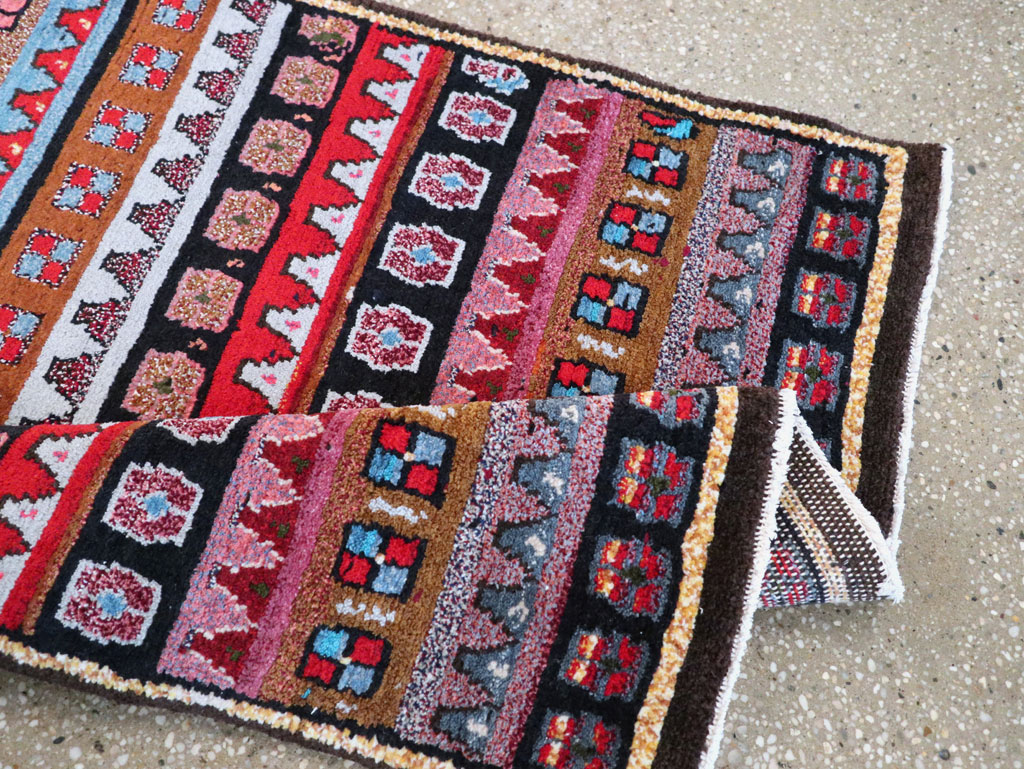 Vintage Persian Gabbeh Rug, No.26286 - Galerie Shabab