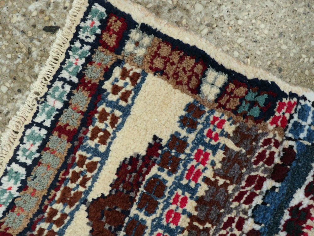 Vintage Persian Mahal Rug, No.26291 - Galerie Shabab
