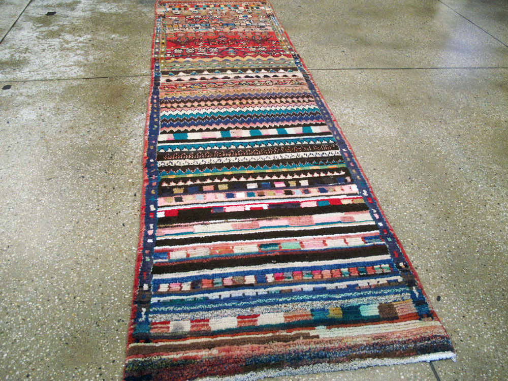 Vintage Persian Mahal Runner, No.26297 - Galerie Shabab