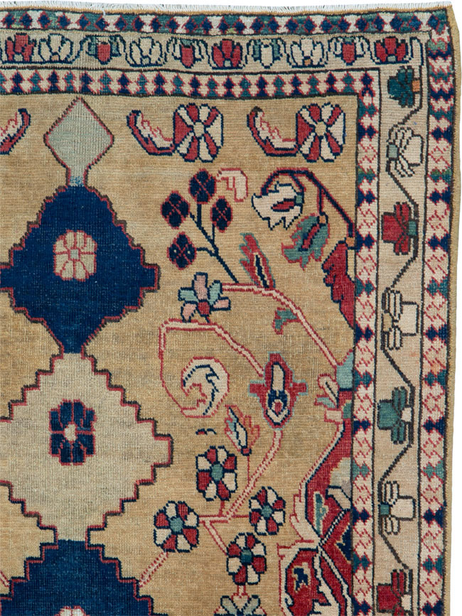 Vintage Persian Mahal Rug, No.26303 - Galerie Shabab