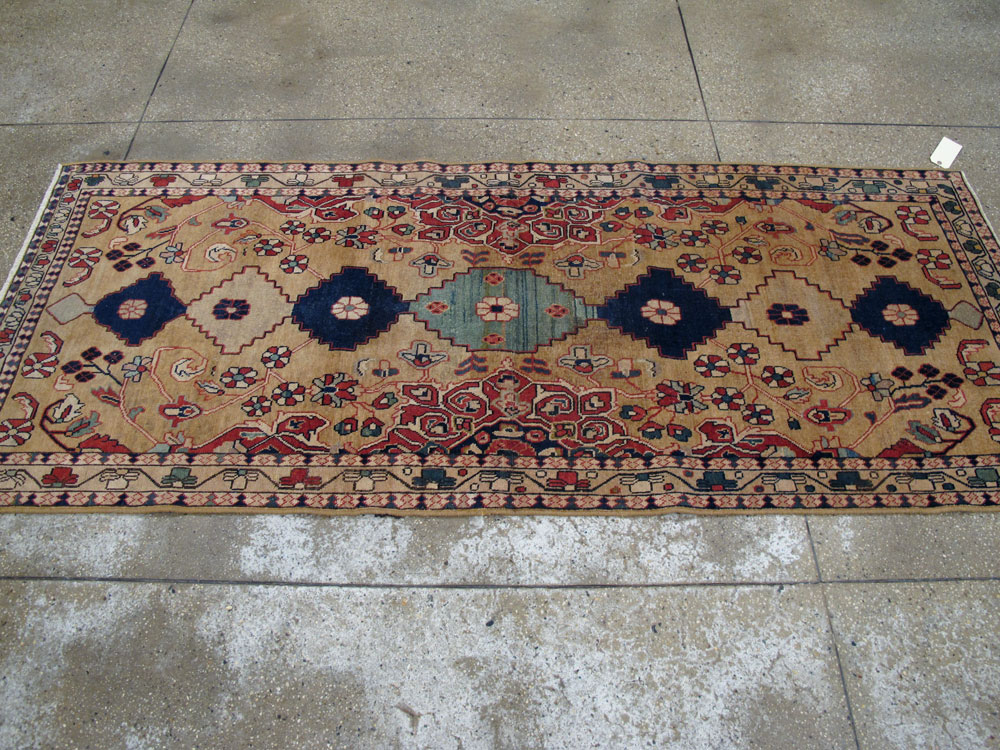 Vintage Persian Mahal Rug, No.26303 - Galerie Shabab