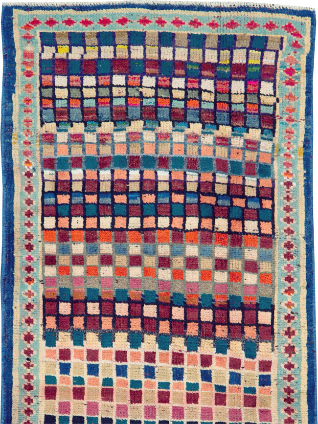 Vintage Persian Mahal Runner, No.26307 - Galerie Shabab
