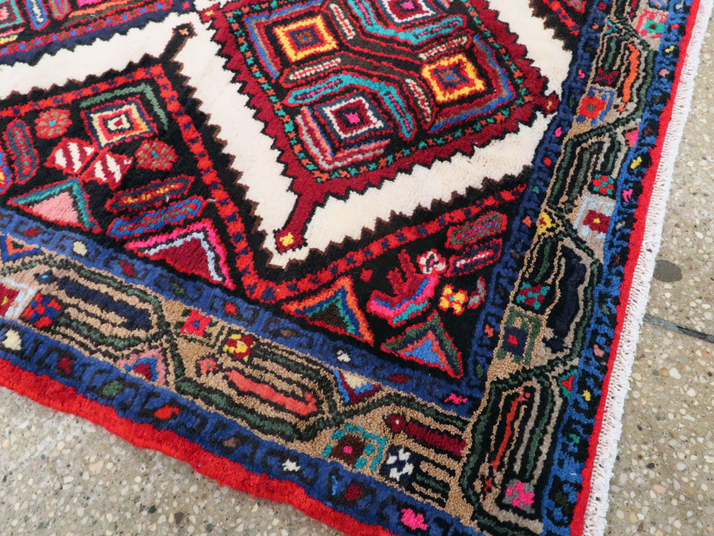 Vintage Persian Hamadan Rug, No.26309 - Galerie Shabab