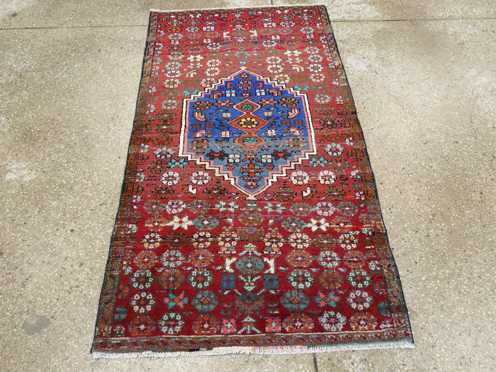 Vintage Persian Hamadan Rug, No.26312 - Galerie Shabab