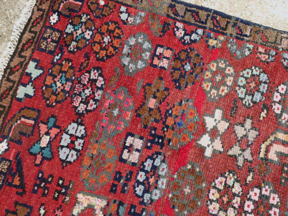 Vintage Persian Hamadan Rug, No.26312 - Galerie Shabab