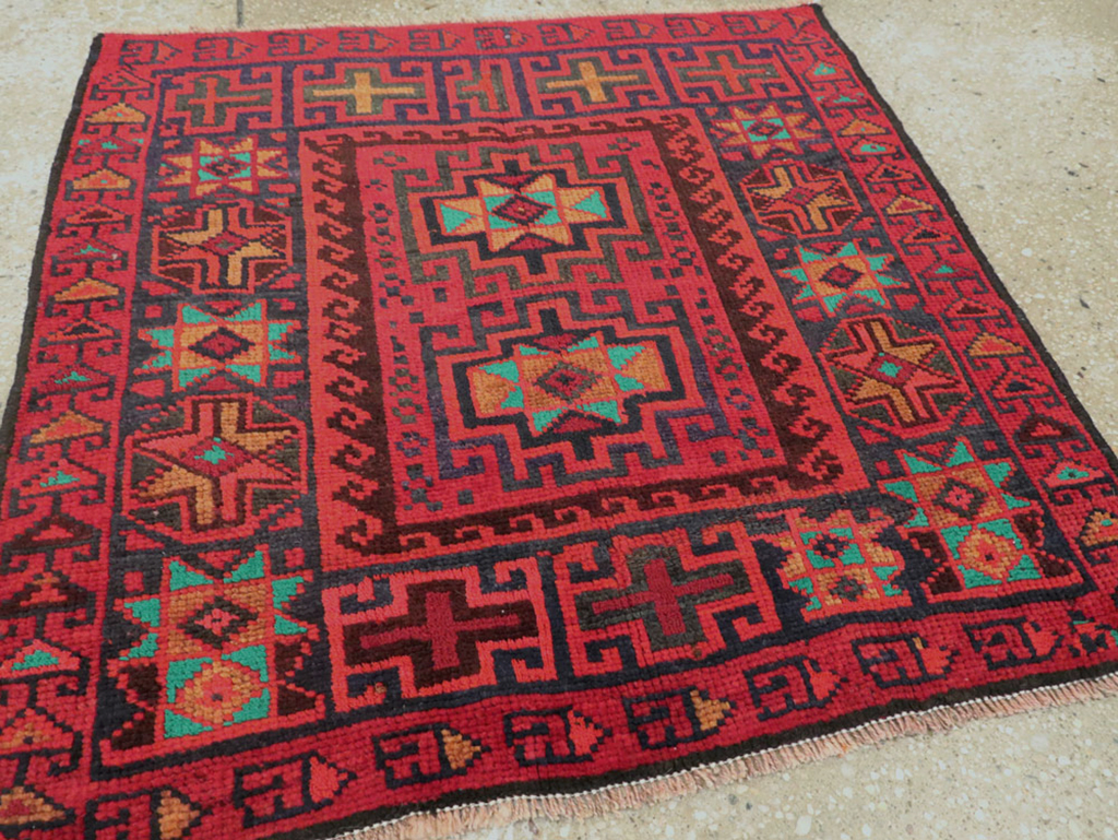 Vintage Persian Baluch  Square Rug, No.26319 - Galerie Shabab