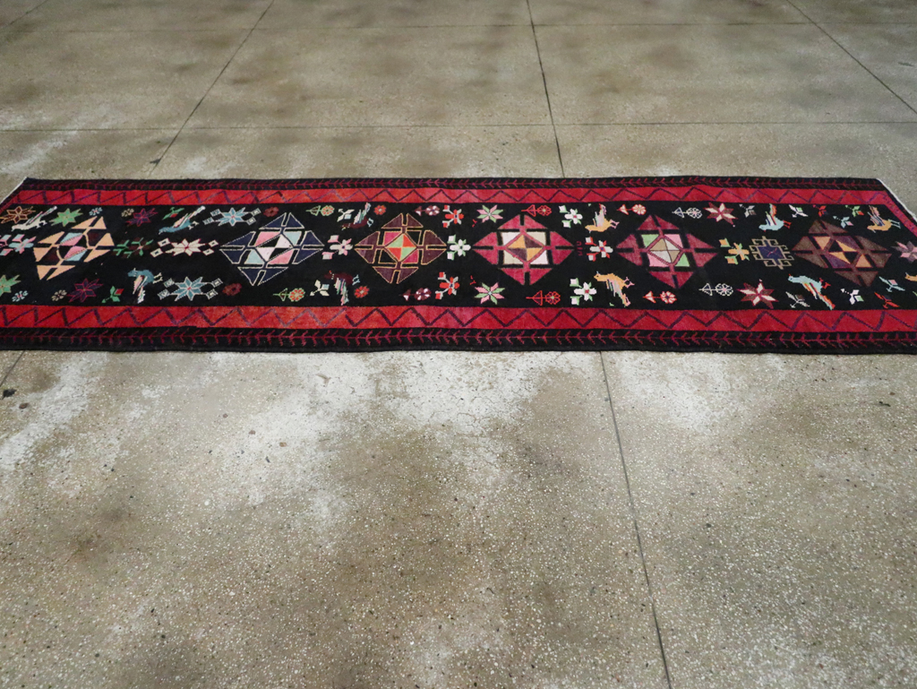 Vintage Persian Kurd Runner, No.26323 - Galerie Shabab