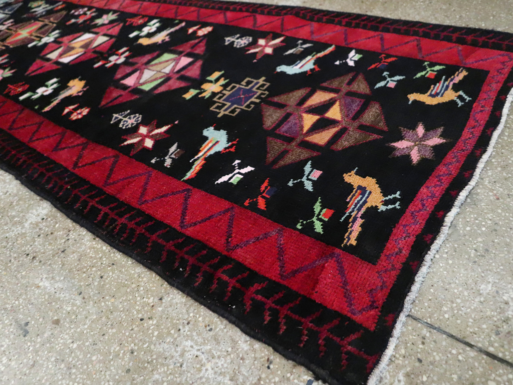 Vintage Persian Kurd Runner, No.26323 - Galerie Shabab