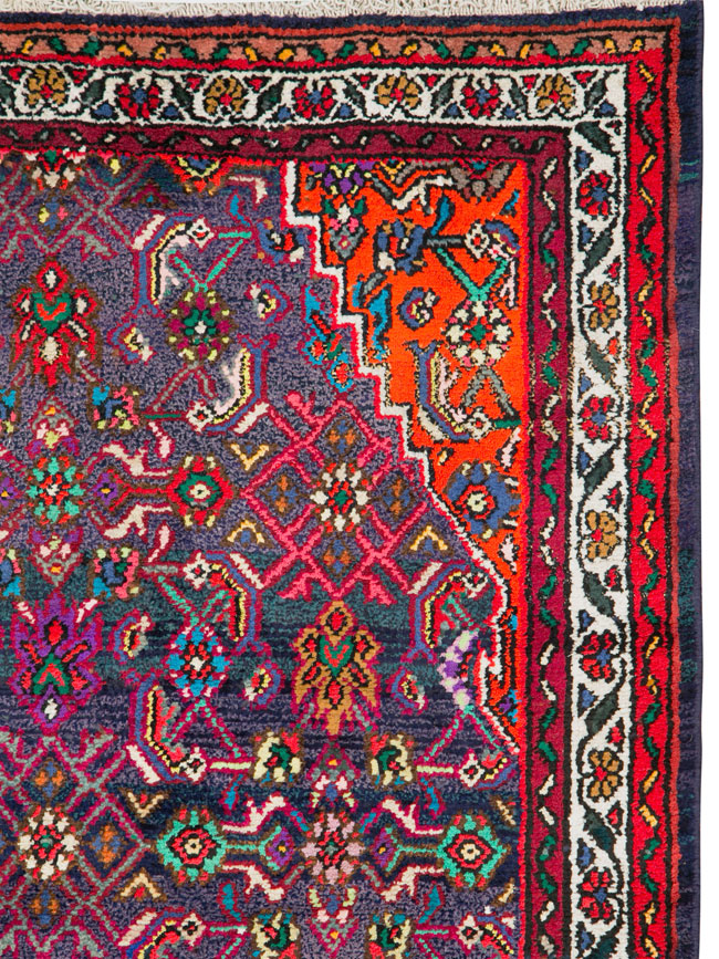 Vintage Persian Hamadan Gallery Carpet, No.26324 - Galerie Shabab