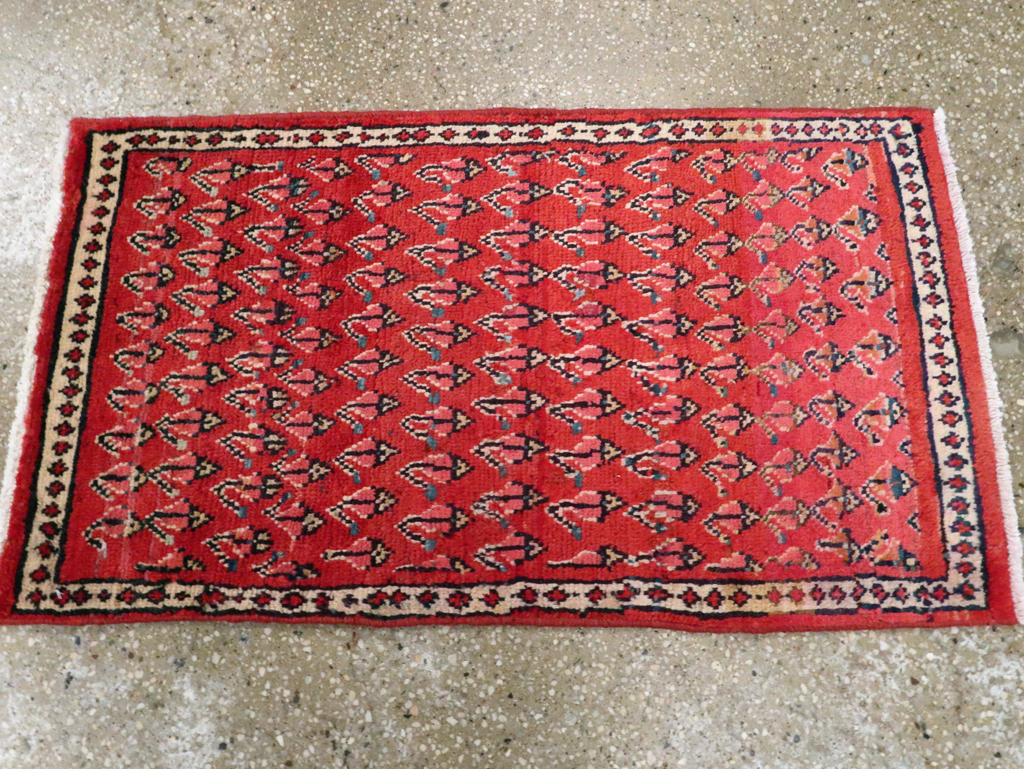 Vintage Persian Hamadan Throw Rug, No.26326 - Galerie Shabab