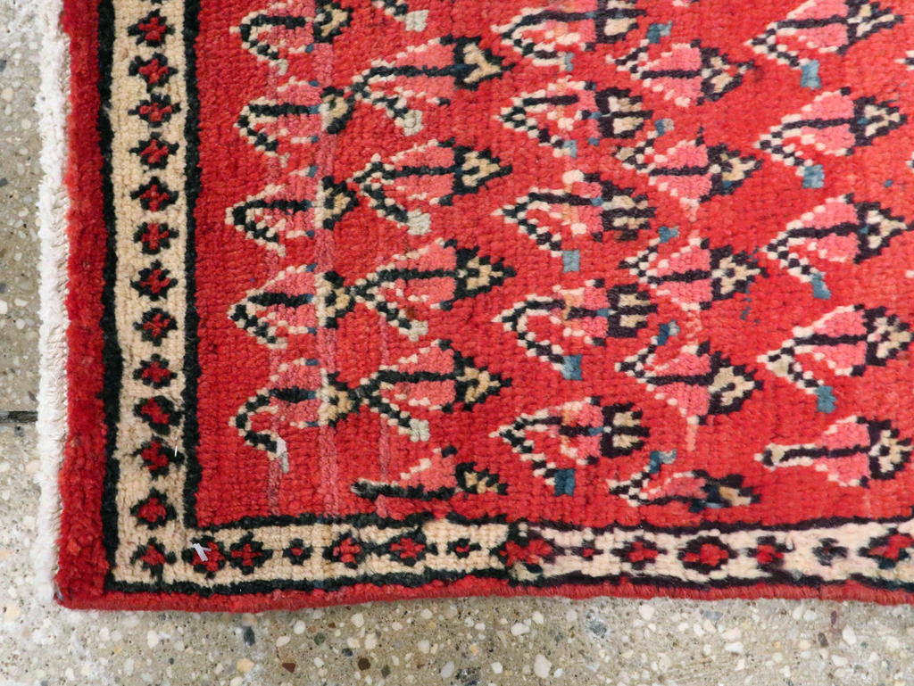 Vintage Persian Hamadan Throw Rug, No.26326 - Galerie Shabab