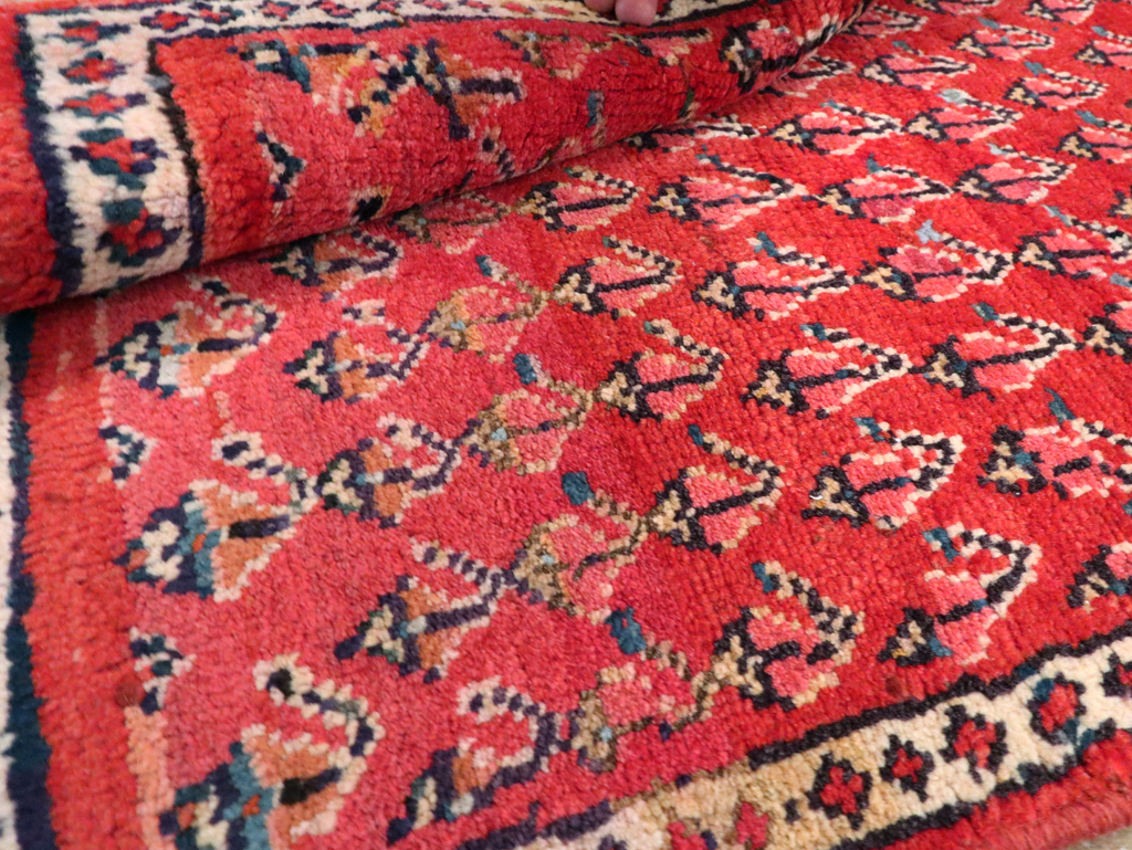 Vintage Persian Hamadan Throw Rug, No.26326 - Galerie Shabab