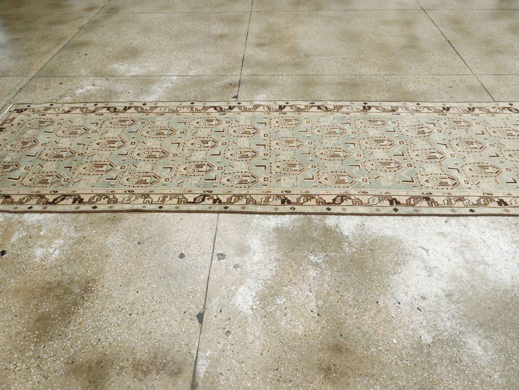 Vintage Persian Malayer Runner, No.26366 - Galerie Shabab