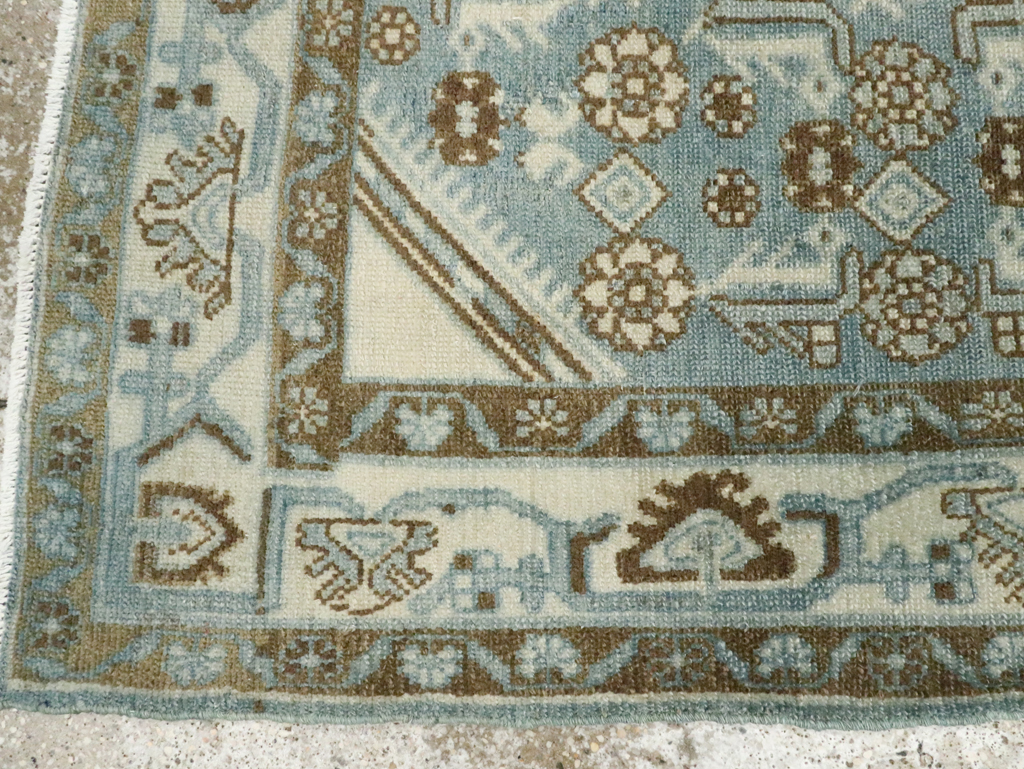 Vintage Persian Malayer Throw Rug, No.26371 - Galerie Shabab