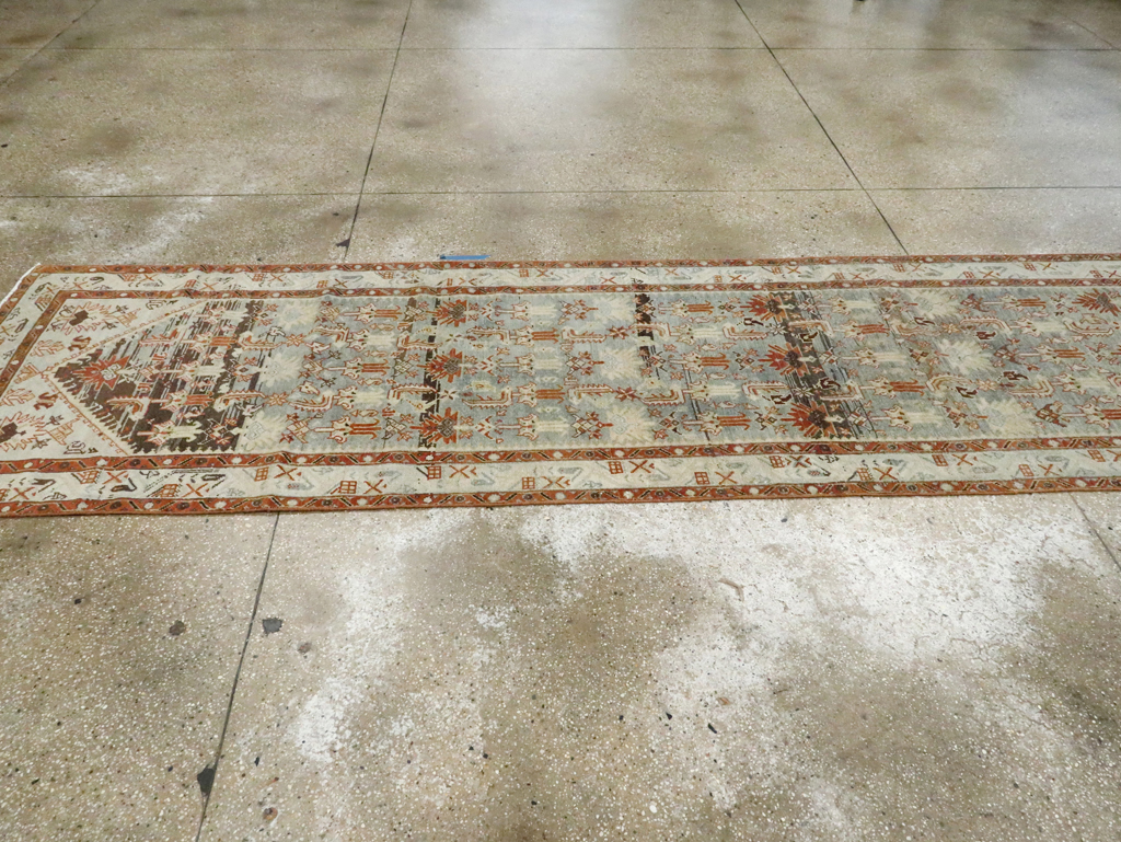 Vintage Persian Malayer Runner, No.26384 - Galerie Shabab