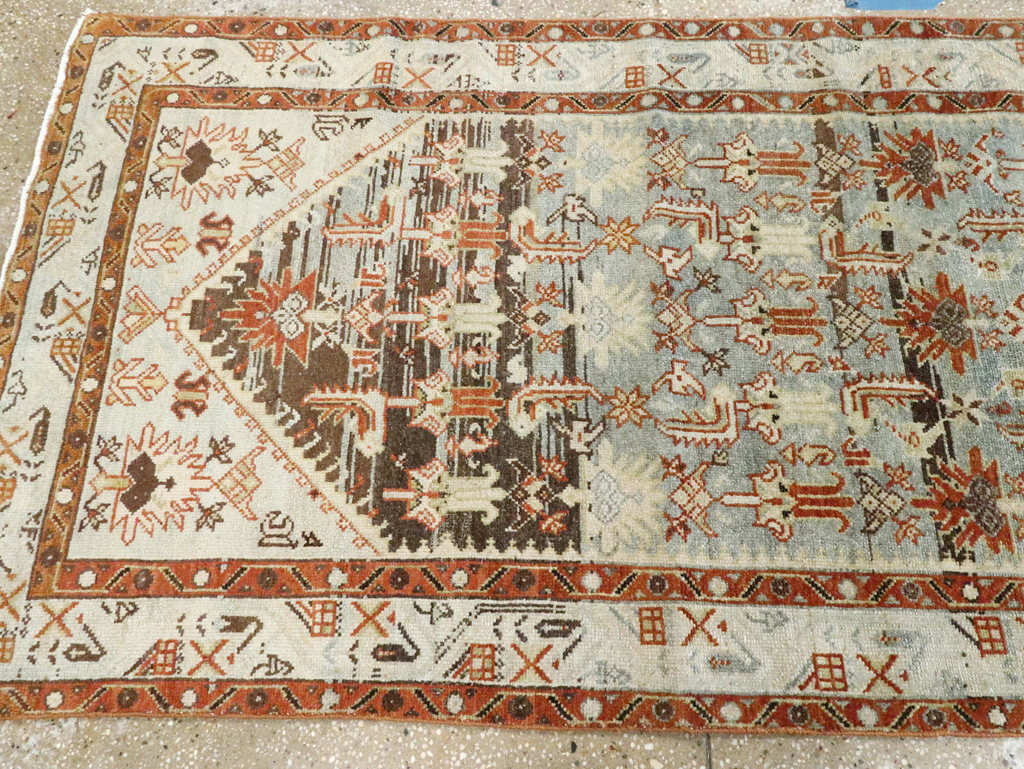 Vintage Persian Malayer Runner, No.26384 - Galerie Shabab