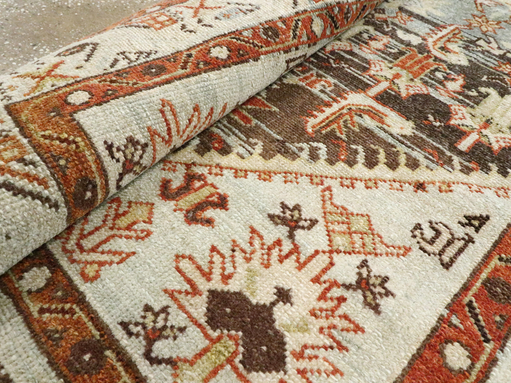 Vintage Persian Malayer Runner, No.26384 - Galerie Shabab