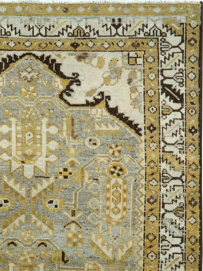 Vintage Persian Malayer Throw Rug, No.26389 - Galerie Shabab