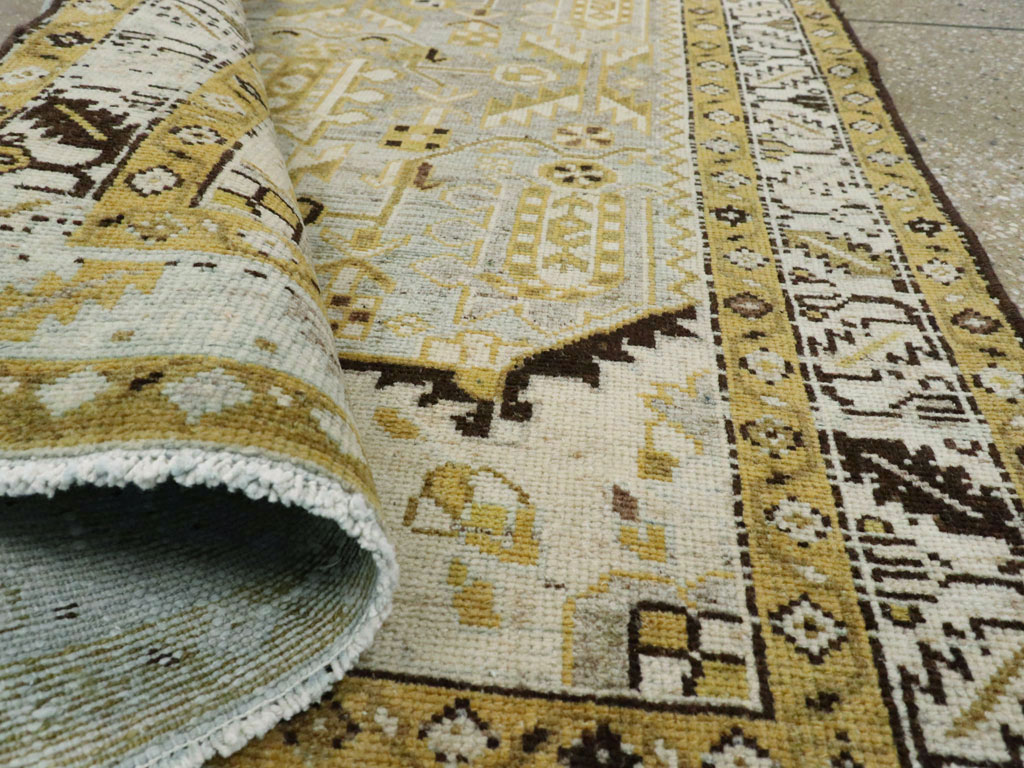 Vintage Persian Malayer Throw Rug, No.26389 - Galerie Shabab